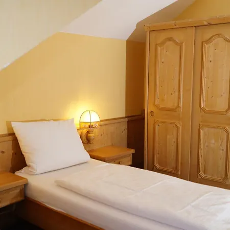 Landgasthof Falken Отель типа 