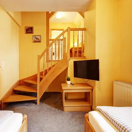 Landgasthof Falken Alojamento de Acomodação e Pequeno-almoço 2*